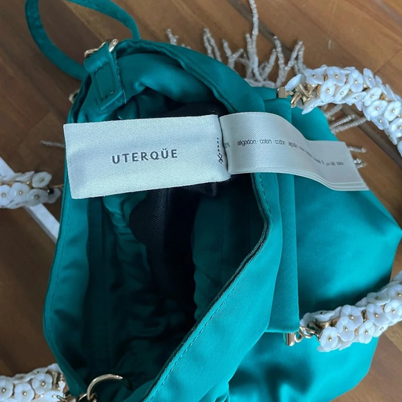 Uterque emerald satin bag with beads and plastic flower handles - Picture 8 of 11